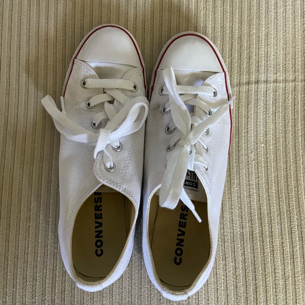Women’s Converse Shoes